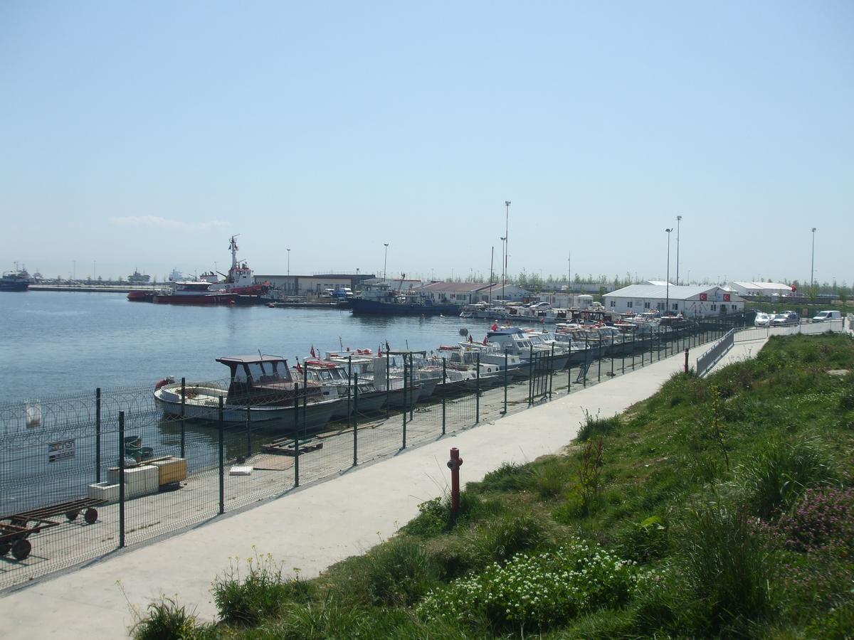 Kocak Pansiyon Istanbul Exterior photo